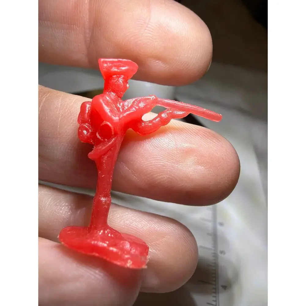 Vintage Red Plastic Colonial Toy Soldier Musket Figure Hong Kong 2.5